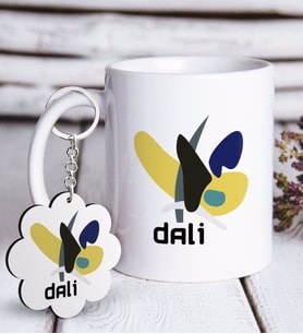 BK Gift Dali Tasarımlı Beyaz Kupa ve Anahtarlık Hediye Seti (Model 1)