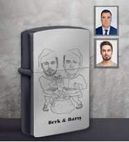 Kişiye Özel Yılbaşı Arkadaş Karikatürlü Siyah Benzinli Çakmak Model-1
