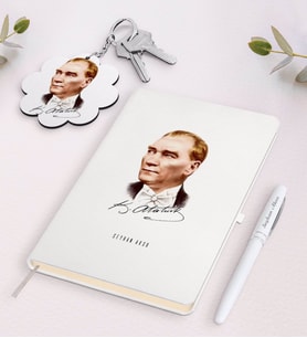 BK Gift Kişiye Özel Atatürk Temalı Beyaz Defter Kalem ve Anahtarlık Hediye Seti-15 (Model 1)