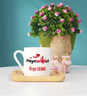 Mesajlı Fizyoterapist Ahşap Altlıklı Türk Kahvesi Fincanı