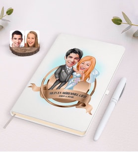 BK Gift Kişiye Özel Yılın En Mükemmel Çifti Karikatürlü Beyaz Defter ve Kalem Hediye Seti-70