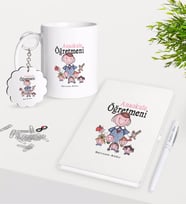 BK Gift Kişiye Özel Anaokulu Öğretmeni Kupa Anahtarlık Beyaz Defter Kalem Hediye Seti-2 (Model 1)