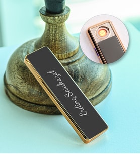 Kişiye Özel Gold Rose Detaylı USB Şarjlı Elektronik Çakmak (Siyah)