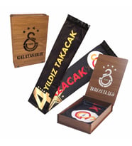 Galatasaray Lisanslı Unisex Şal Atkı Hediyelik Ahşap Kutulu