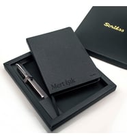 İsme Özel Scrikss Deri Defter ve Kalem Set