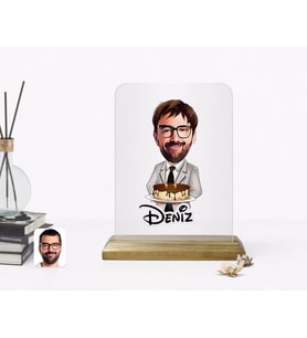 BK Gift Kişiye Özel Erkek Doğum Günü Karikatürlü Ahşap Standlı Çerçeve-3 (Beyaz)