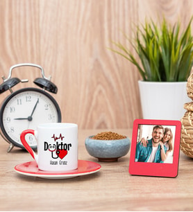Doktora Hediye Kırmızı Türk Kahvesi Fincanı ve Kırmızı Mini Fotoğraf Çerçevesi