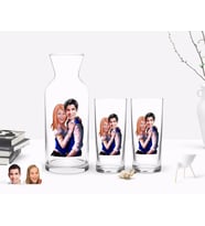 BK Gift Kişiye Özel Renkli Baskılı Sevgililer Karikatürlü İkili Rakı Bardağı ve Karaf Hediye Seti-36 (Model 1)