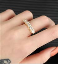 5 Taş Gold Renk Bayan Ayarlamlı Yüzük (Altın)