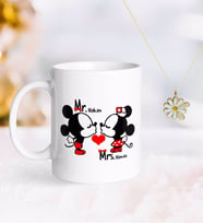 BK Gift Kişiye Özel Sevgililer Günü Kupa ve Çift İsimli Papatya Kolye-93 (Model 1)