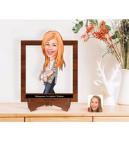 BK Gift Kişiye Özel Kadınlar Günü Dünyanın En Güzel Kadını Karikatürlü Ahşap Standlı 3D Biblo-19 (Beyaz)