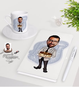 BK Gift Kişiye Özel Erkek Doğum Günü Karikatürlü Beyaz Defter Kalem Türk Kahvesi Fincanı Seti-4 (Model 1)