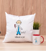 Erkek Diş Hekimi Karikatürü Kare Yastık ve Kırmızı Kupa Bardak