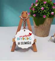 En Yakışıklı Biyolog Hediye Ahşap Anahtarlık