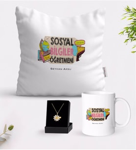 BK Gift Kişiye Özel Sosyal Bilgiler Öğretmeni Beyaz Kupa Yastık ve İsimli Papatya Kolye Hediye Seti-3 (Model 1)