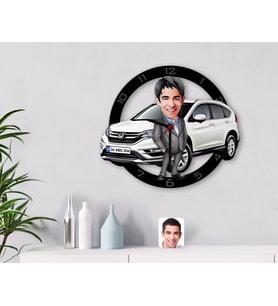 BK Gift Kişiye Özel Plakalı Erkek Honda CR-V Karikatürlü Ahşap Duvar Saati-1 (Beyaz)