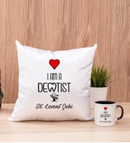 Dentist Kare Yastık ve Siyah Kupa Bardak