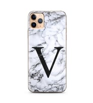 Iphone 11 Pro Max Beyaz Mermer Harf Tasarımlı Telefon Kılıfı V-Harfi 