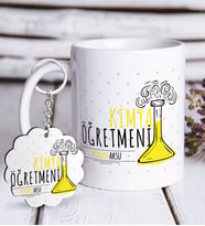 BK Gift Kişiye Özel Kimya Öğretmeni Beyaz Kupa ve Anahtarlık Hediye Seti-5 (Model 1)
