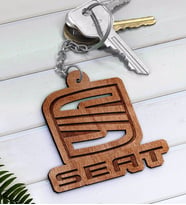 SEAT Logolu Ahşap Anahtarlık-1 (Beyaz)