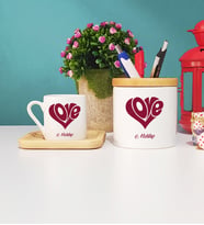 Sevgiliye Hediye Love Tasarımlı Sevgili Ahşap Altlıklı Türk Kahvesi Fincanı ve Kalemlik Hediye Seti