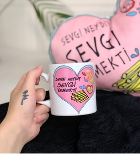 Sevgi Yemekti Tasarımlı Kupa