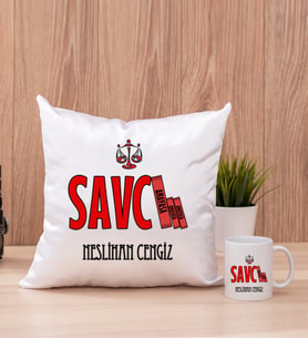 Savcı Kare Yastık ve Beyaz Kupa Bardak