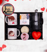 Sevgiliye 2'li Kupa Bardak, Dekoratif Ahşap Kutu, Frenchpress, Filitre Kahve, Kokulu Mum, Işıklı Kalp