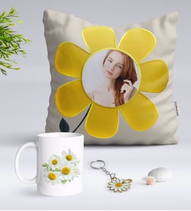 BK Gift Kişiye Özel Fotoğraflı Papatya Yastık Kupa ve Gold Papatya Anahtarlık-12 (Model 1)