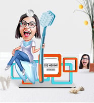 BK Gift Kişiye Özel Bayan Diş Hekimi Karikatürlü 3D Ahşap Masa İsimliği - 3