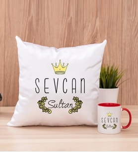Evimizin SultanI Kare Yastık ve Kırmızı Kupa Bardak
