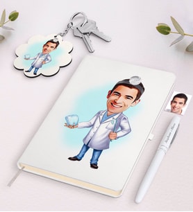 BK Gift Kişiye Özel Erkek Diş Hekimi Karikatürlü Beyaz Defter Kalem ve Anahtarlık Hediye Seti-3 (Model 1)
