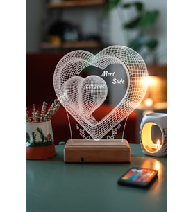 Kişiye Özel 3D Kalpli İsim ve Tarih Masaüstü Led Lamba