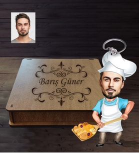 Kişiye Özel Frınıcı Karikatürlü  Ahşap Anahtarlık Kutulu Bay-1