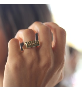 Glorria Kişiye Özel İsimli Gümüş Yüzük (Çok Renkli)