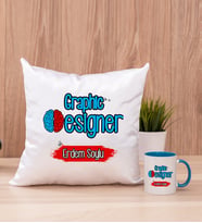 Grafiker Kare Yastık ve Mavi Kupa Bardak