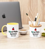 Sosyal Bilgiler Öğretmeni Sarı Kupa Bardak Ve Kalemlik Hediye Seti