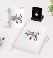 BK Gift Kişiye Özel İlköğretim Matematik Öğretmeni Beyaz Kupa Defter Kalem ve İsimli Papatya Kolye Hediye Seti (Model 1)