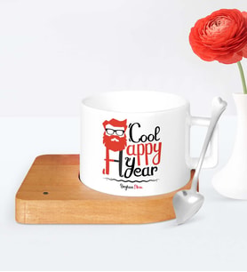 BK Gift Kişiye Özel Noel Baba Mutlu Yıllar Ahşap Altlıklı Seramik Fincan  4