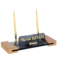 Ceyhan Ahşap Masa İsimliği (Altın)