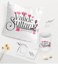 BK Gift Kişiye Özel Valide Sultan Beyaz Kupa Ayna Yastık Seti - 2 (Model 1)