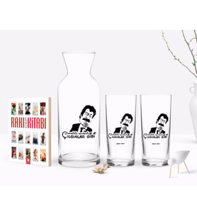 BK Gift Kişiye Özel Renkli Baskılı Hangimiz Sevmedik Çılgınlar Gibi Tasarımlı İkili Rakı Bardağı Karaf ve Cep Kitabı Hediye Seti-1 (Model 1)