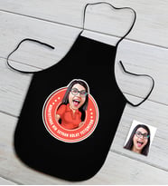BK Gift Kişiye Özel Bayan Kolay Yetişmiyor Karikatürlü Siyah Mutfak Önlüğü