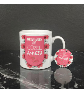 Dünyanın En Güzel Annesi Kupa Bardak ve Anahtarlık Set