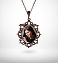 BK Gift Kişiye Özel Fotoğraflı Otantik Eskitme Bakır Kolye Model 3