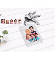 BK Gift Kişiye Özel Aile Karikatürlü Şeffaf Pleksi Anahtarlık-7 (Beyaz)