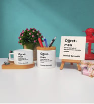 Öğretmen Ahşap Altlıklı Fincan Kalemlik ve Dekoratif Taş Baskı Seti