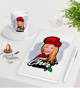 BK Gift Kişiye Özel Bayan Chef Karikatürlü Beyaz Defter Kalem Türk Kahvesi Fincanı Seti-10 (Model 1)