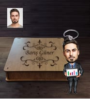 Kişiye Özel Patron Karikatürlü  Ahşap Anahtarlık Kutulu Bay-14