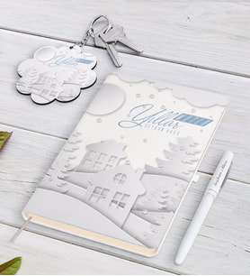 BK Gift Kişiye Özel İsimli Yılbaşı Mutlu Yıllar Beyaz Defter Kalem ve Anahtarlık Hediye Seti-23 (Model 1)